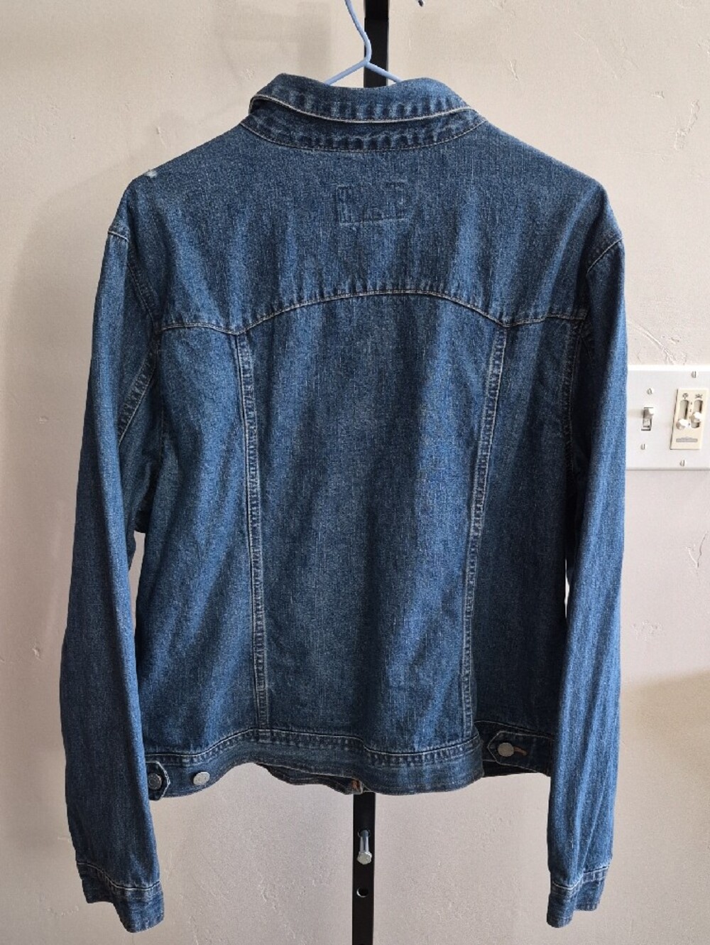 SONOMA Classic Boxy Jean Jacket in Medium Blue Denim Size XL - Picture 3 of 11
